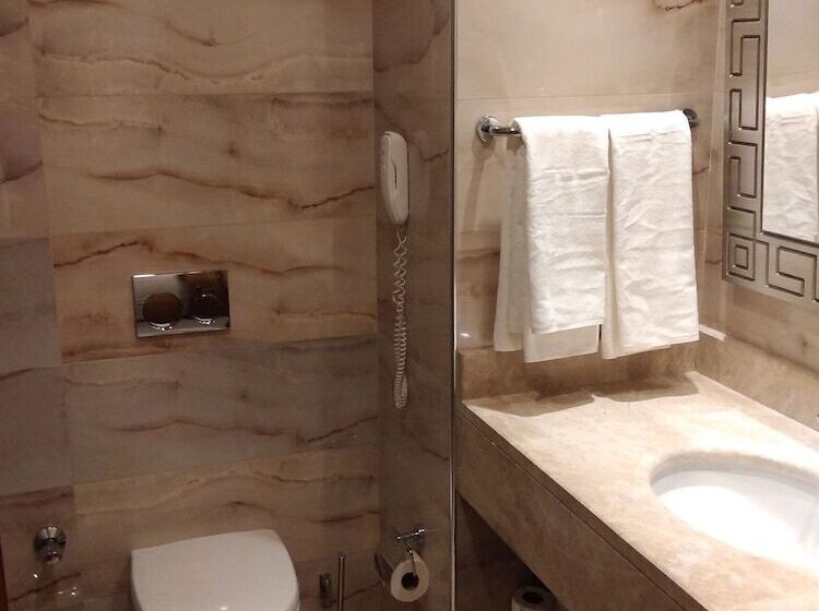 Quarto Familiar, Oz Hotels Sui