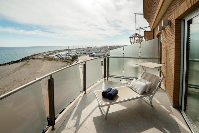 Quarto Estandar com Sacada, Oz Hotels Sui