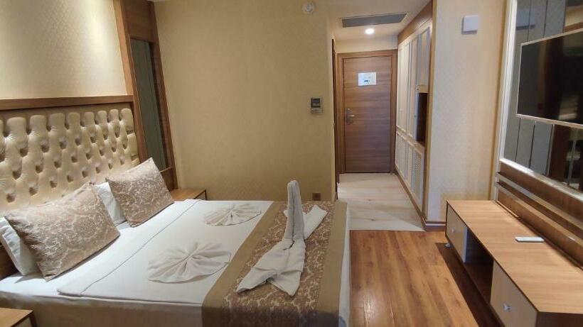 Quarto Familiar, Oz Hotels Sui