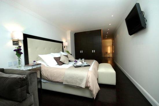 Suíte Executivo, Suites Londres 212