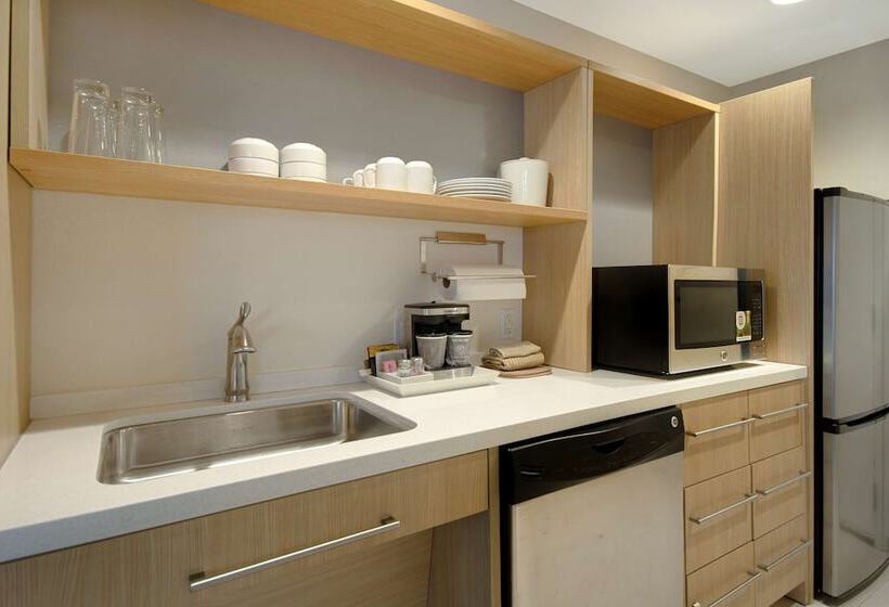 Люкс Адаптированный для Инвалидов, Home2 Suites By Hilton Waco