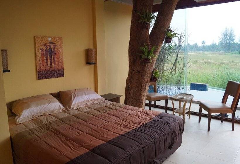 Номер Стандарт Вид на Бассейн, Relax Eco Life Center   Khao Lak