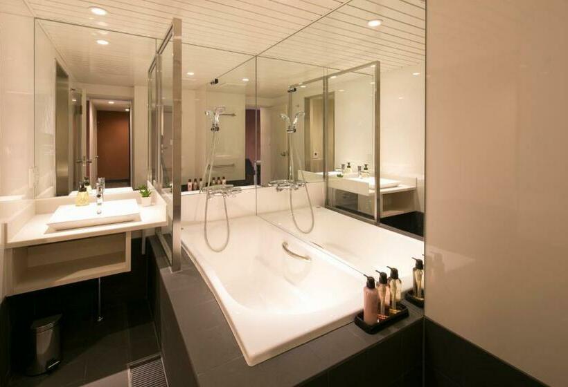 Апартаменты 3 Спальни, The Ridge Apartments Nozawa
