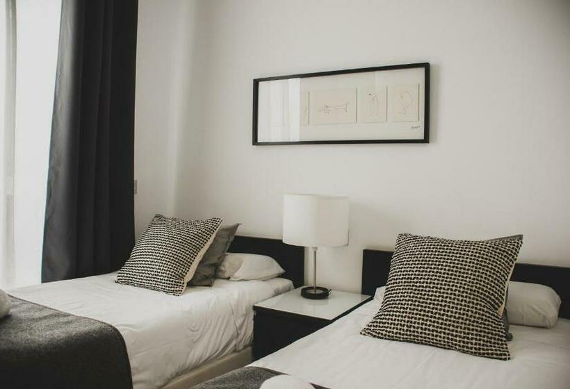 آپارتمان 2 خوابه, Azz Sevilla Torre de La Plata Apartamentos