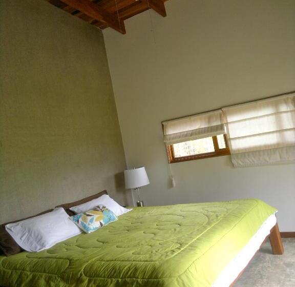 Семейный Номер Вид на Горы, Casa Amanecer Bed & Breakfast