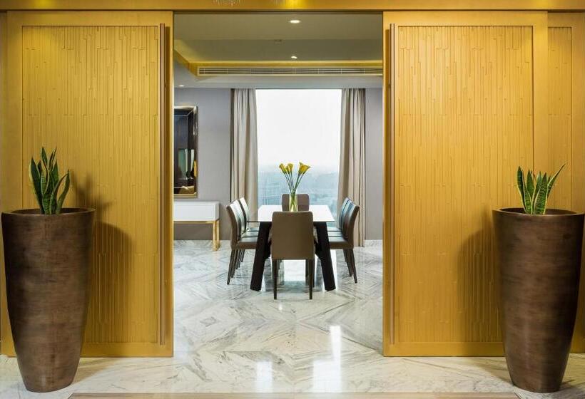 سوئیت رویال, Grand Millennium Muscat