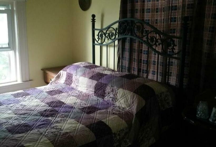 Номер Стандарт Совместная Ванная, Harbor House Bed And Breakfast