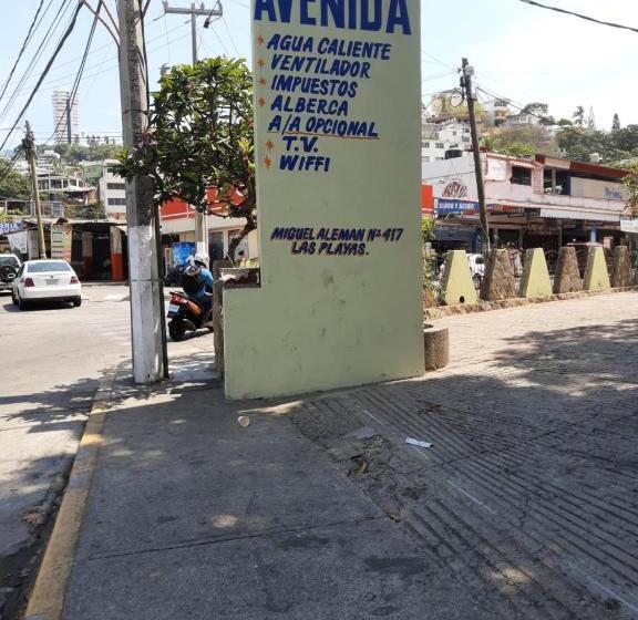 스탠다드 트리플 룸, Avenida