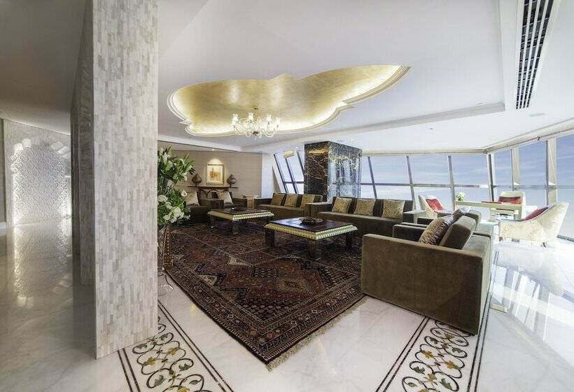 Президентский Люкс, Bab Al Qasr