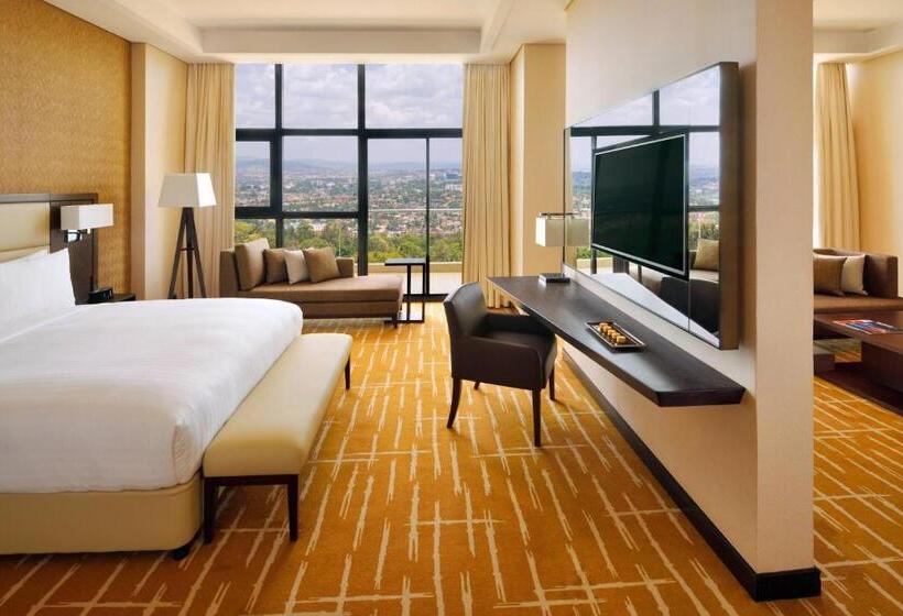 سوییت جونیور اجرایی, Kigali Marriott