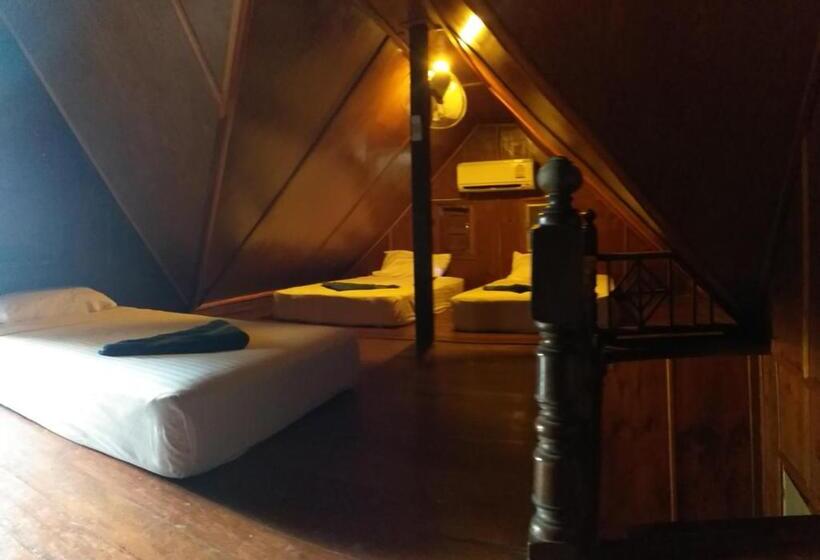 디럭스 방갈로, Koh Tao Royal Resort
