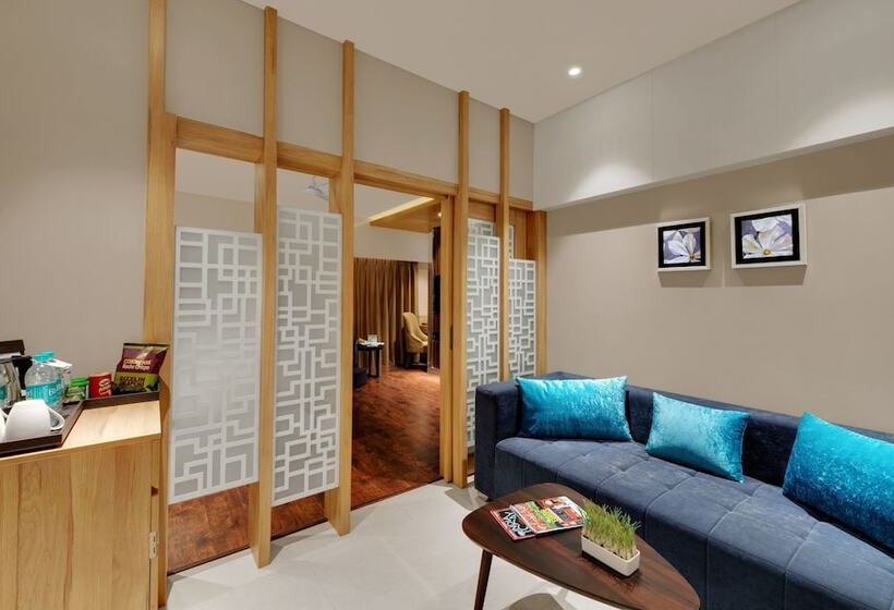 Quarto Club, The Fern Residency Udaipur