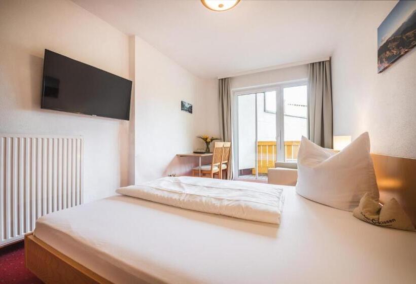 Апартаменты 2 Спальни с Балконом, Familienhotel Botenwirt