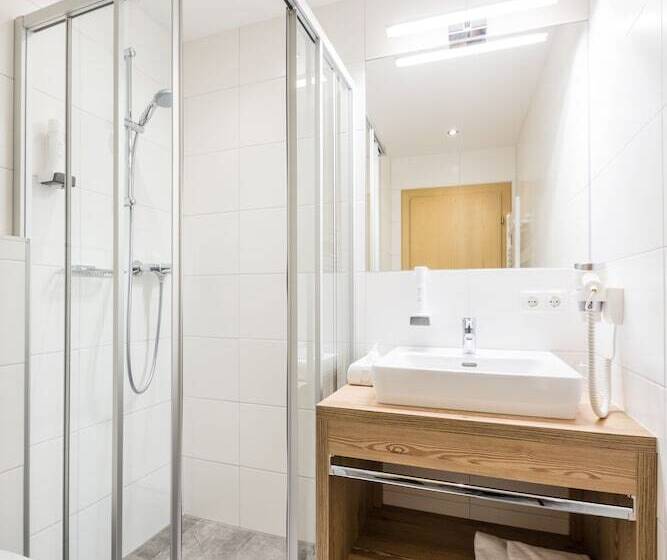 Семейный Номер, Familienhotel Botenwirt