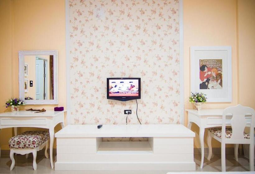 スタンダードルーム, Boonsiri Boutique
