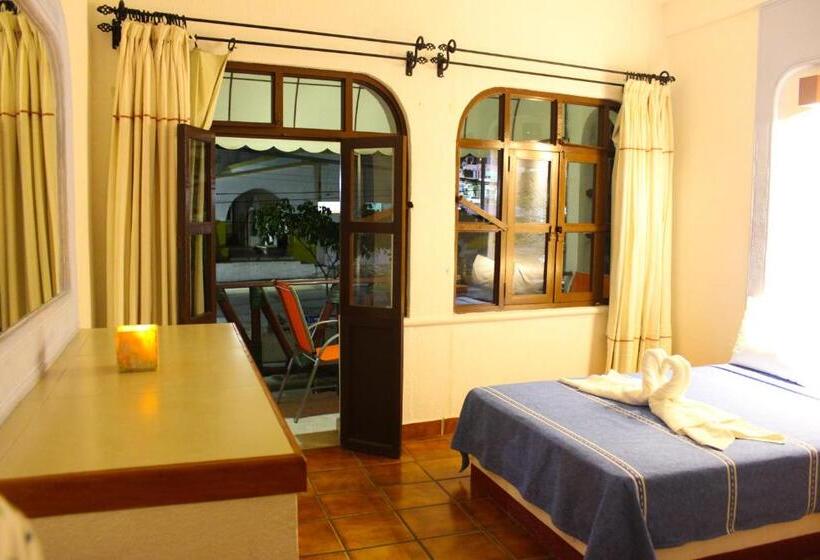 スタンダード４人部屋, Careyes Puerto Escondido