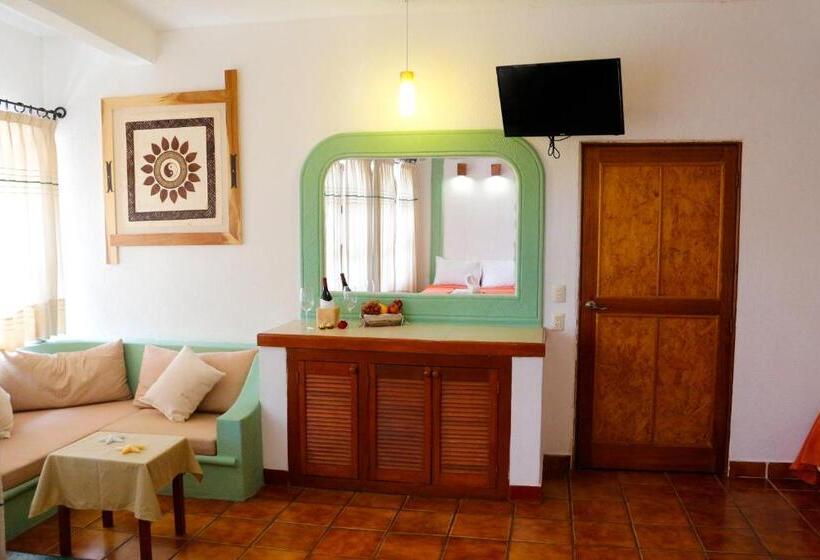 スタンダードトリプルルーム, Careyes Puerto Escondido