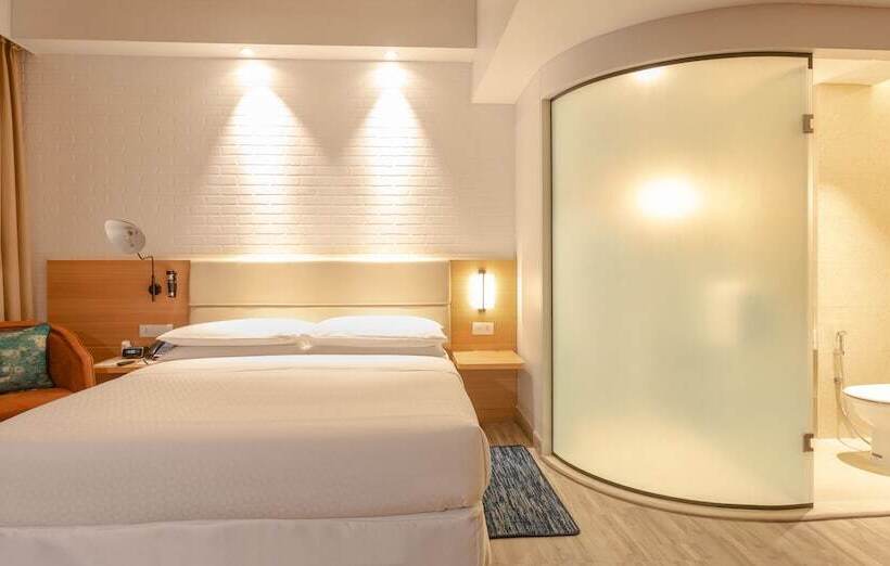 行政房间, Four Points By Sheraton Chennai Omr