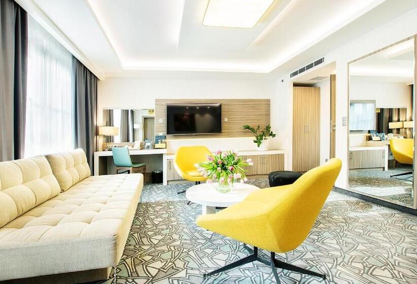 Семейный Полулюкс, Golden Tulip Krakow Kazimierz