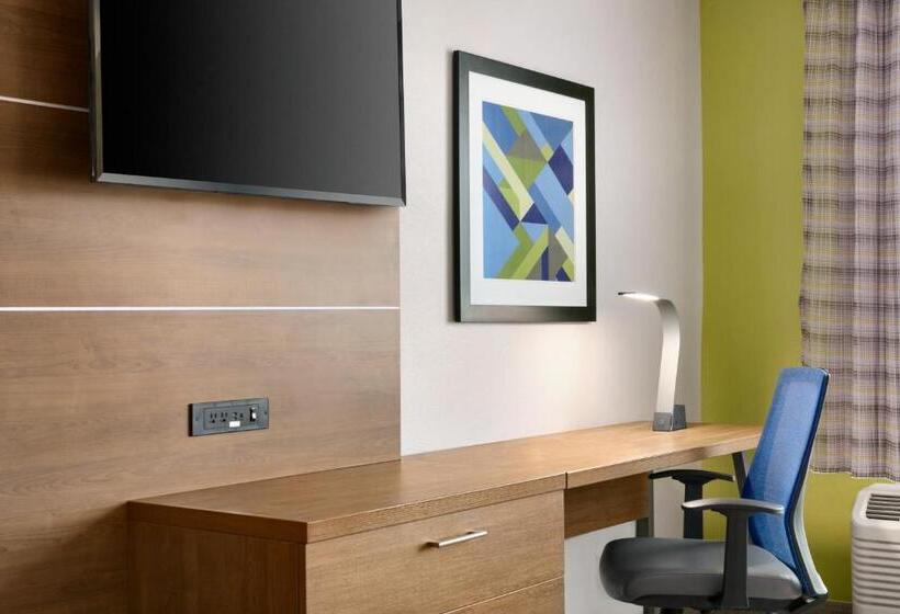 Номер Стандарт Кровать Квин Адаптированный для Инвалидов, Holiday Inn Express & Suites Salisbury, An Ihg