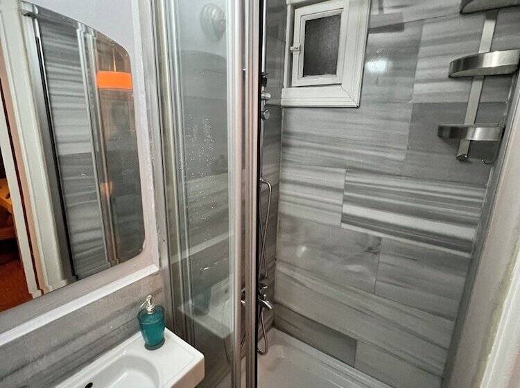 Номер Deluxe, Destinia Pera