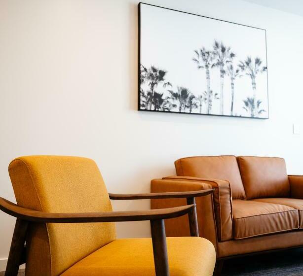 스탠다드 룸, Peninsula Hotel Motel