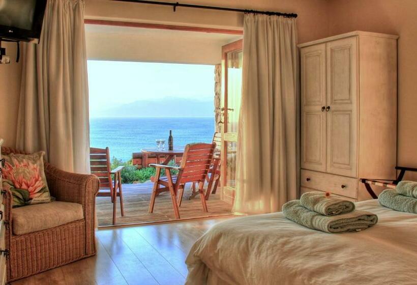 Люкс Deluxe Кровать Кинг, Kleinzee Oceanfront Guest House