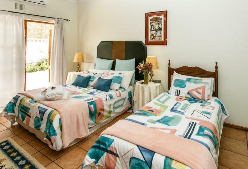Семейный Номер, Langenhoven B And B