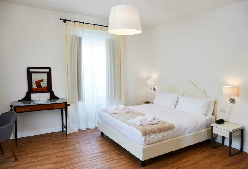 Junior Suite with Balcony, Sopra Le Mura