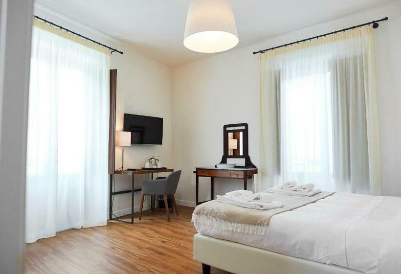 Junior Suite with Balcony, Sopra Le Mura