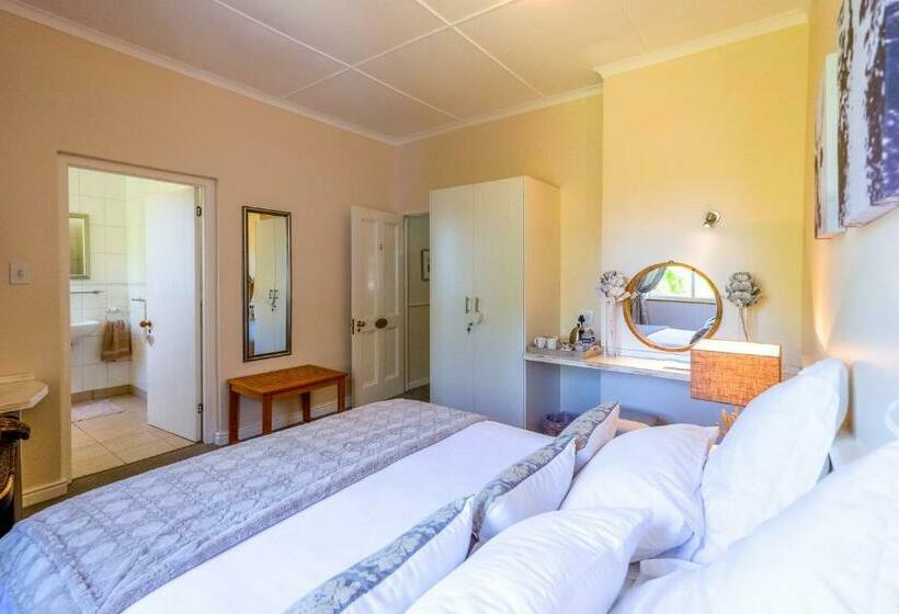 Номер Стандарт, Oude Berg Guesthouse   10 Caledon Street