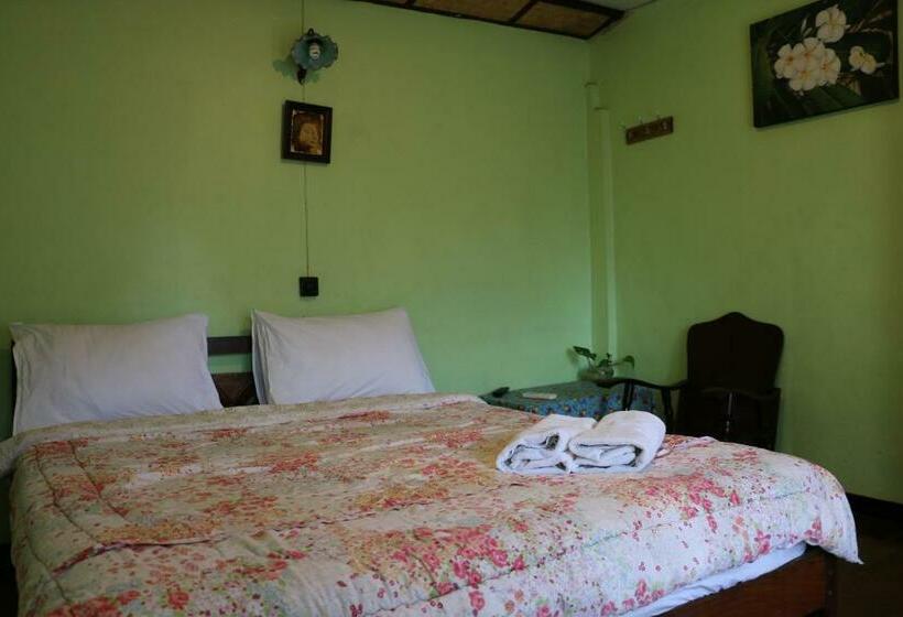 标准间, Noom Guesthouse