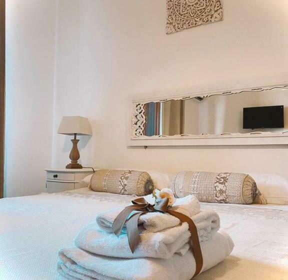 اتاق لوکس, La Magnolia 140