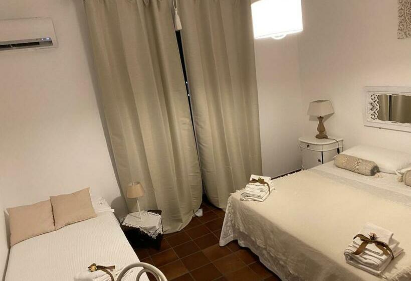 اتاق لوکس, La Magnolia 140