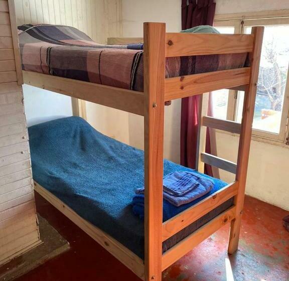 이코노미 쿼드러플룸(공용 화장실), Alojamiento Hostel Lodeolga La Florida