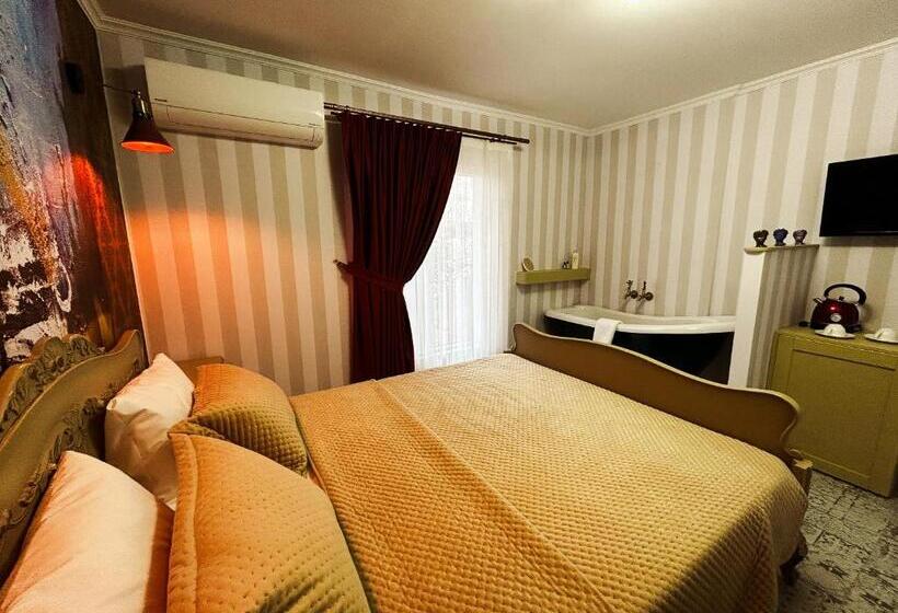 Номер Стандарт, Portofino Urla Boutique