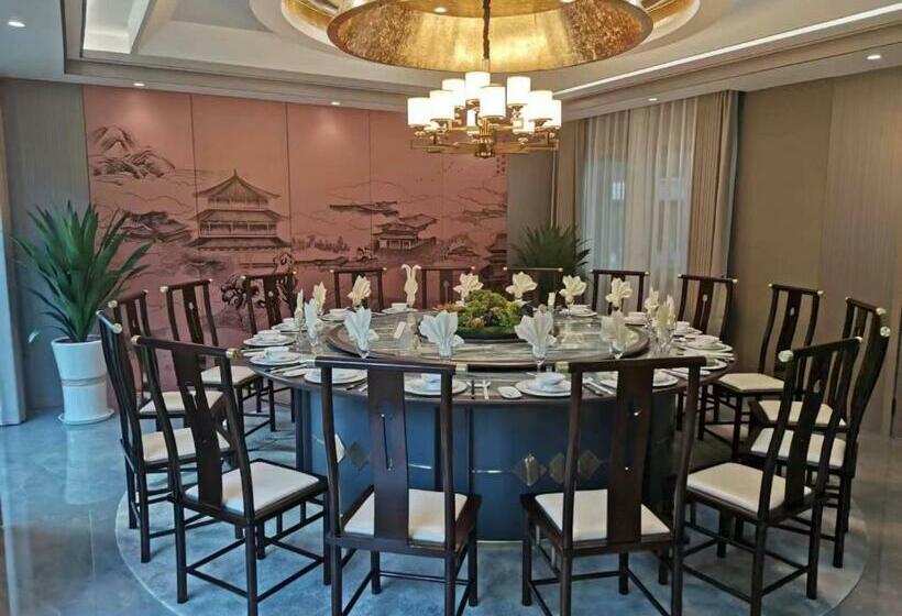 Номер Deluxe, Chongqing Jianfeng