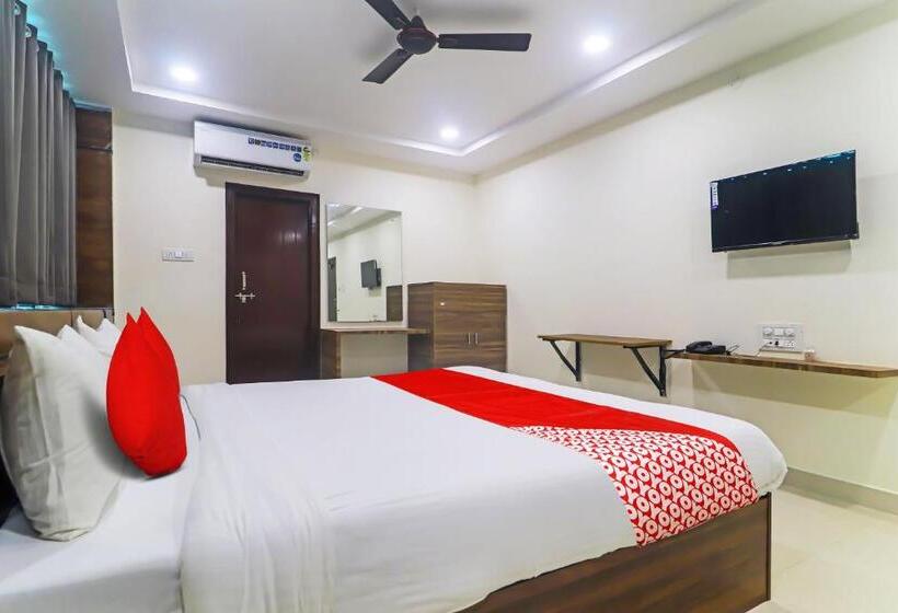 Номер Стандарт, Oyo Flagship Karan Suites