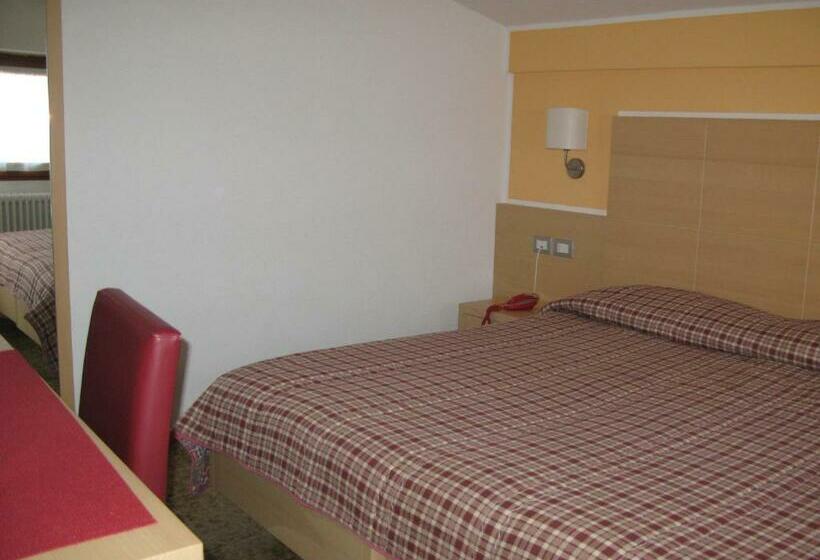 기본룸, Alphotel Milano