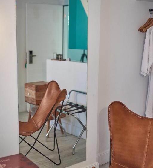 Quarto Deluxe, Blue Bottle Boutique