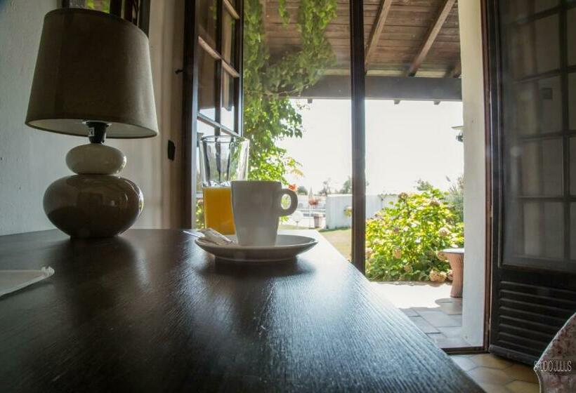 Comfort room with terrace, Mas Des Barres