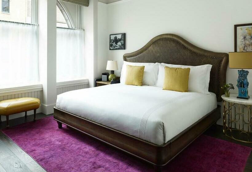 اتاق لوکس با تخت بزرگ, The Beekman, A Thompson Hotel, By Hyatt