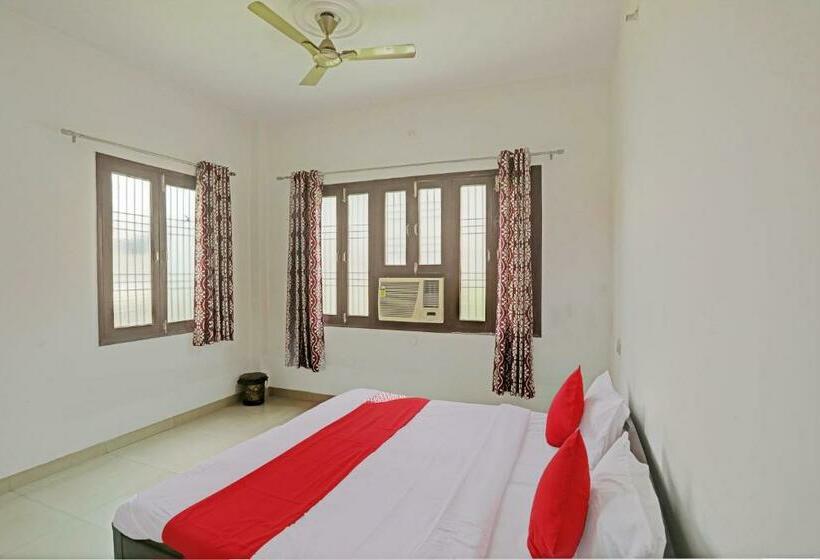 Трехместный Номер Классика, Shivansh Paying Guest House