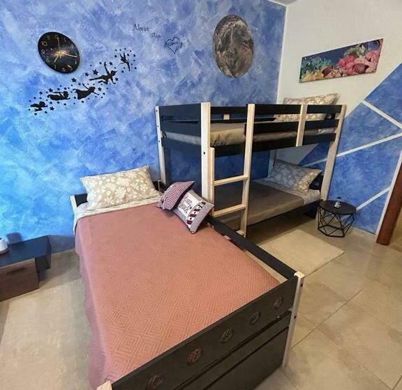 패밀리 룸, Triangolo Delle Bermuda B&b