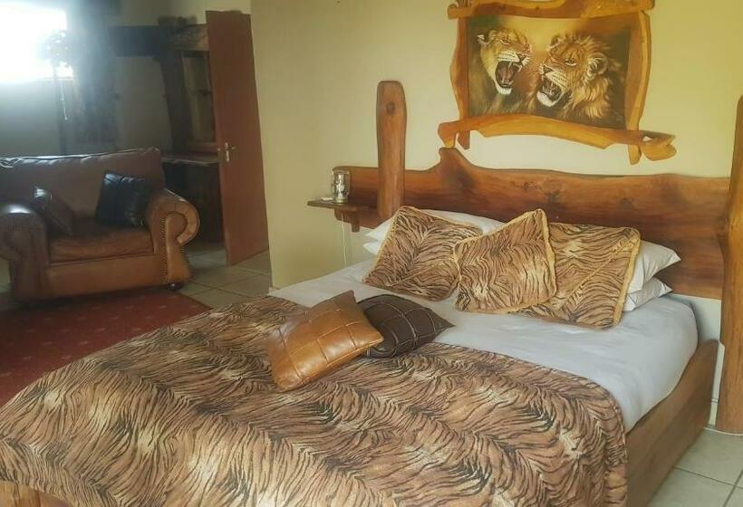 Номер Стандарт Вид на Озеро, Pecan Guesthouse