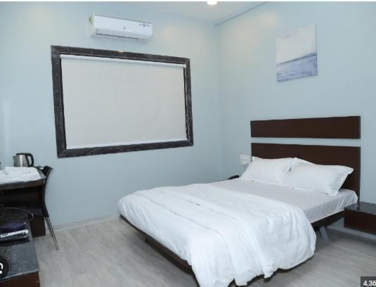 Номер Стандарт, Rahul Regency, Aurangabad