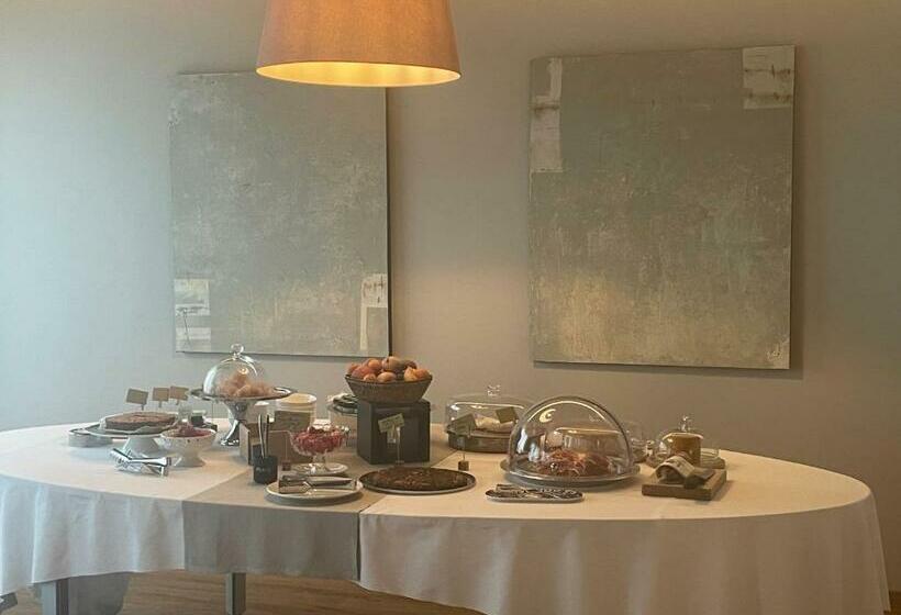 اتاق استاندارد, Icollirossi Agriturismo