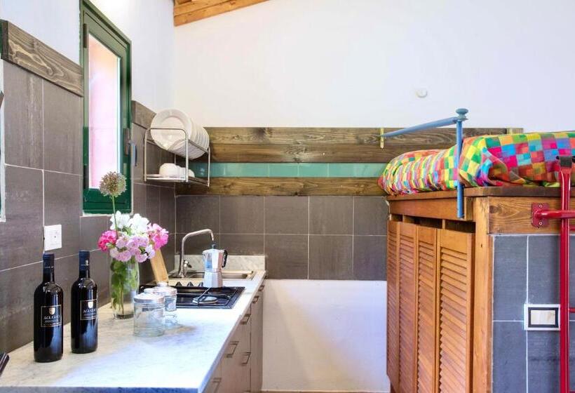 带2个卧室的公寓, Residence With Swimming   Pool In Guardistallo