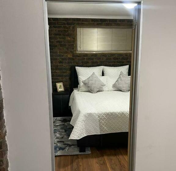 스탠다드 룸, We Love Properties Guest House
