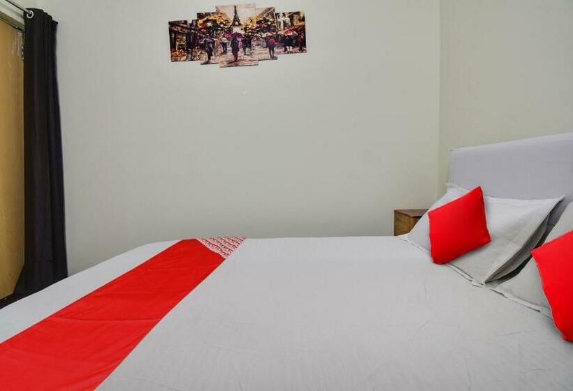 Трехместный Номер Классика, Oyo Flagship Hotel Azad Inn